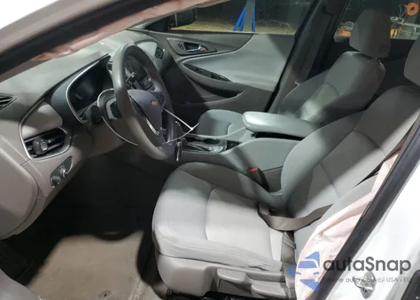 2020 Chevrolet Malibu Ls z USA, uszkodzony, nr VIN 1G1ZB5ST3LF097310